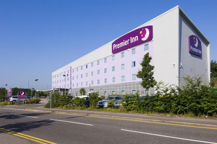 Premier Inn Southampton Airport - Image 1