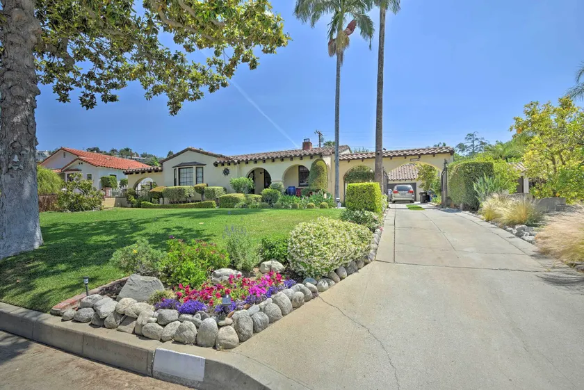Upscale Whittier Hills Gem: 17 Mi to Disneyland! - Image 1