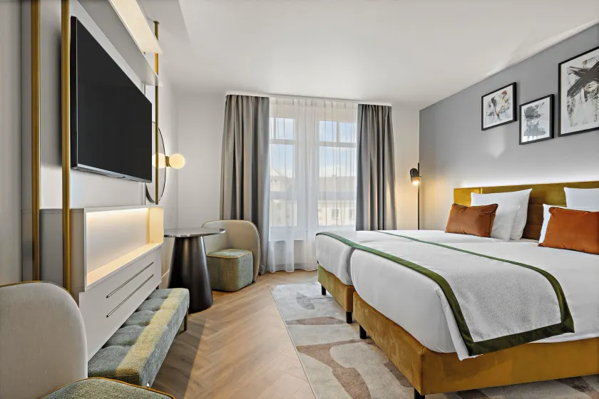 Leonardo Hotel Mainz - Image 1