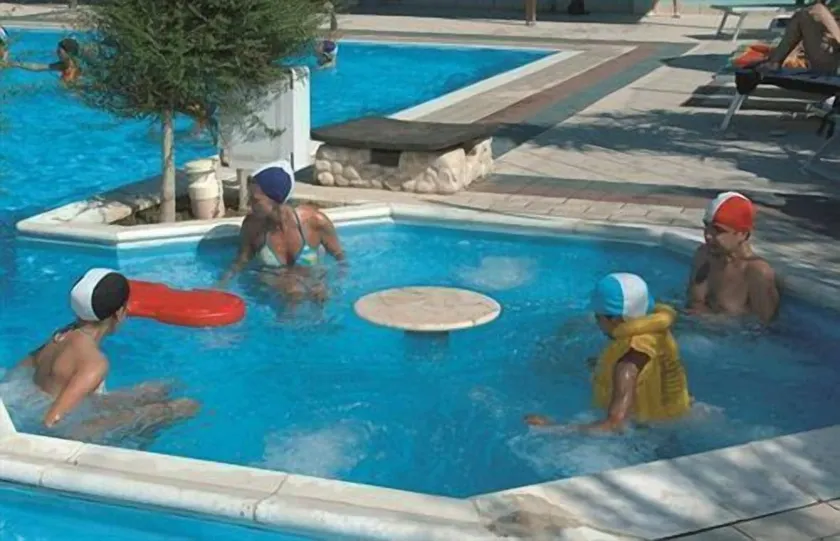 Villaggio Verde Cupra - Image 1