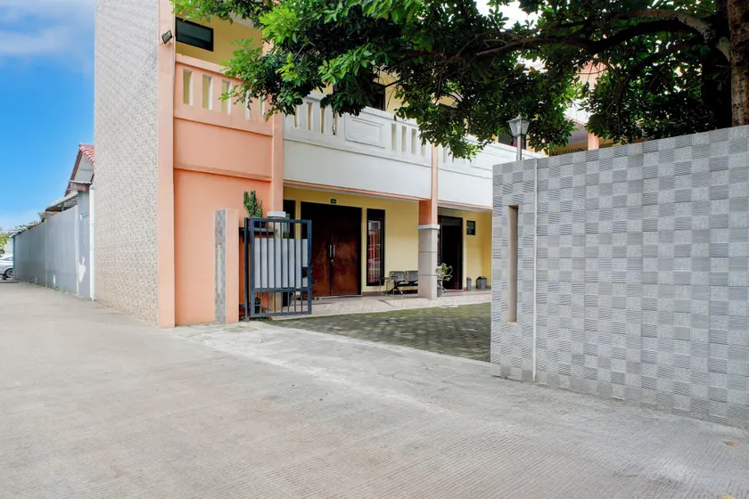 Hotel O Griya Cewang Syariah - Image 1