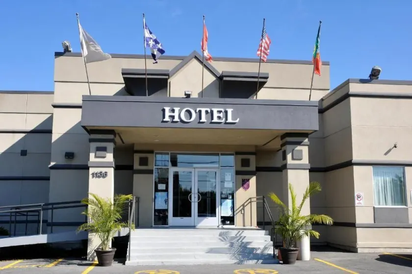 Hotel Le Mirage Blainville - Image 1