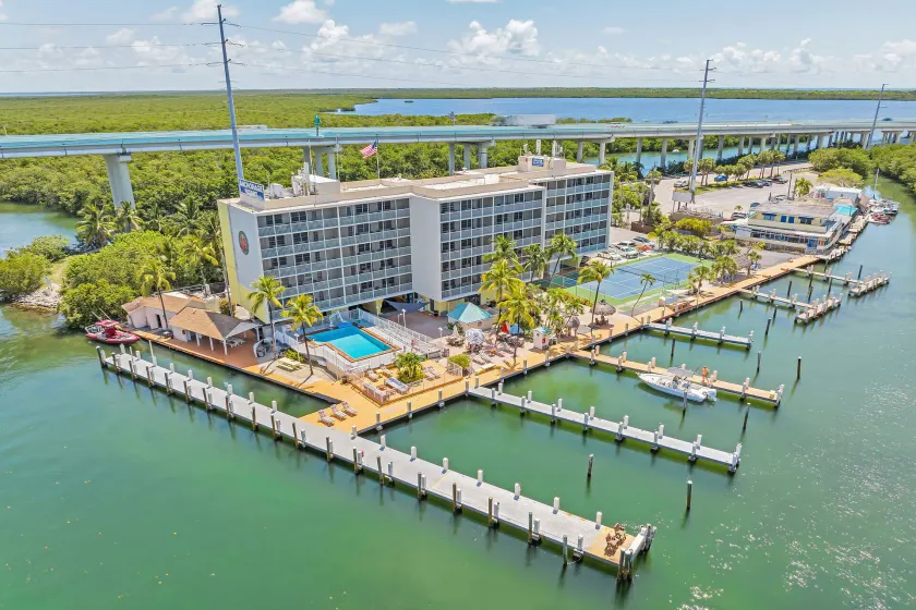 Anchorage Resort - Image 1