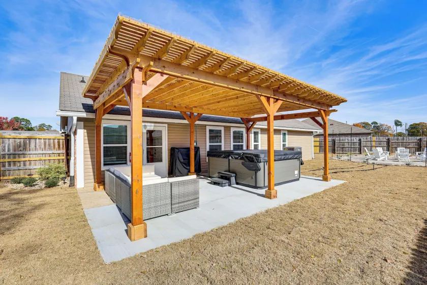 Hot Tub & Fire Pit: Home Near Downtown Texarkana - Image 1