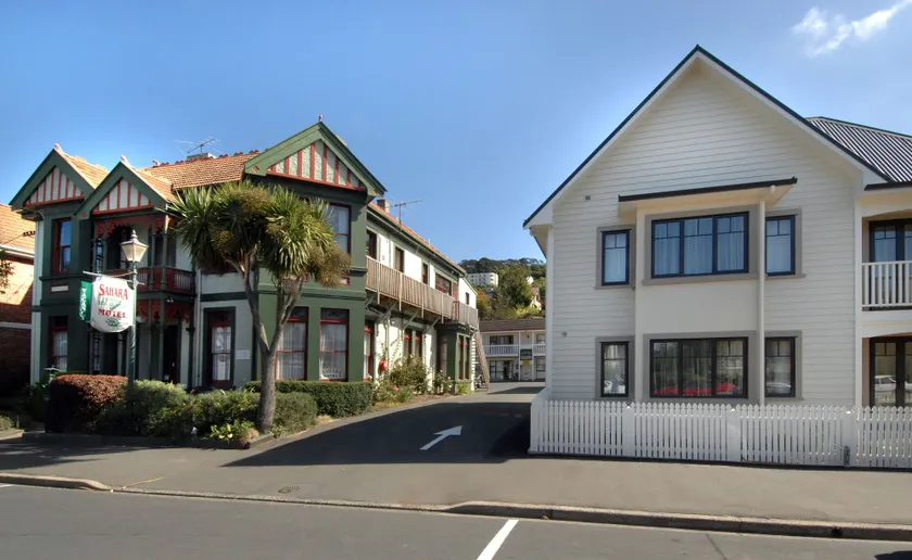 Sahara Guest House - Image 1