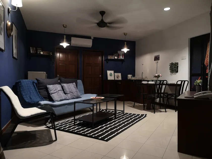 Aurora Court Service Apartment - Image 1