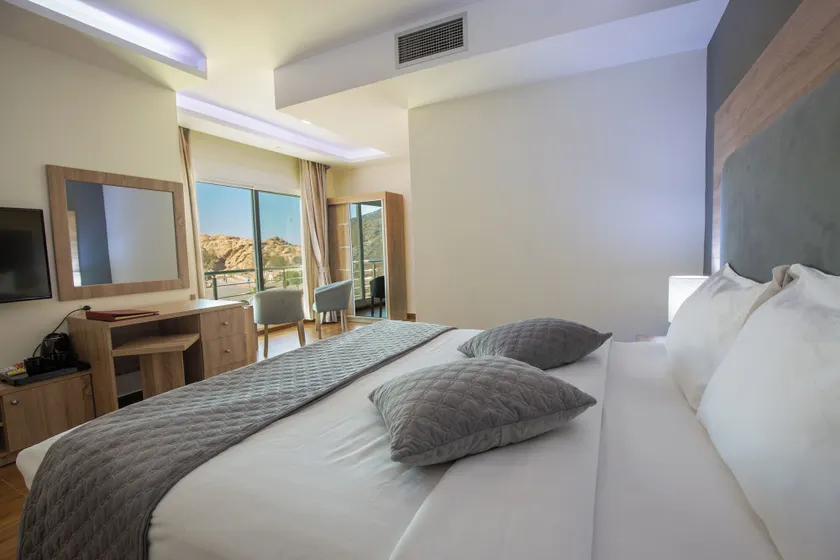 Petra Moon Hotel - Image 1