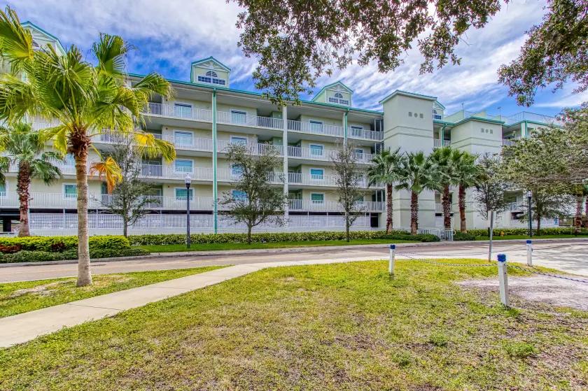 Harbourside Resort, a New Hotel Collection Property - Image 1