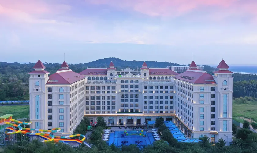 Wyndham Garden Grandworld Phu Quoc - Image 1
