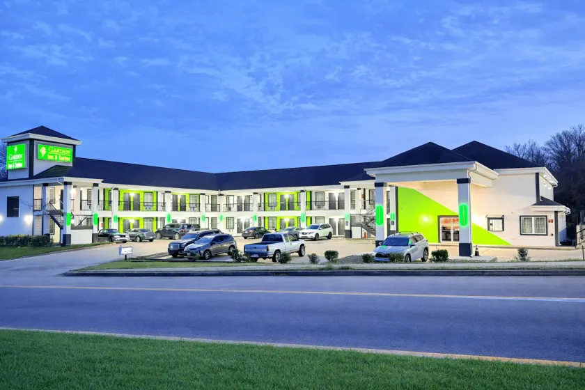 Garden Inn & Suites Little Rock - Image 1