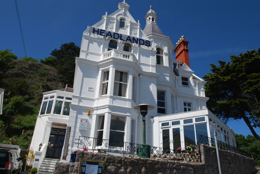 Headlands Hotel - Image 1