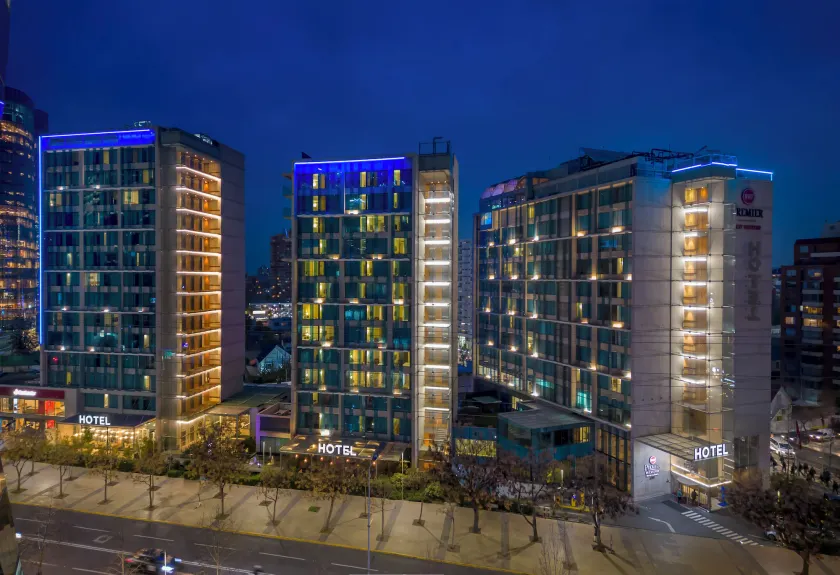 Best Western Premier Marina Las Condes - Image 1