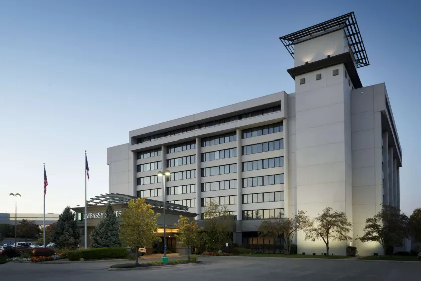 Embassy Suites by Hilton Columbus - Image 1
