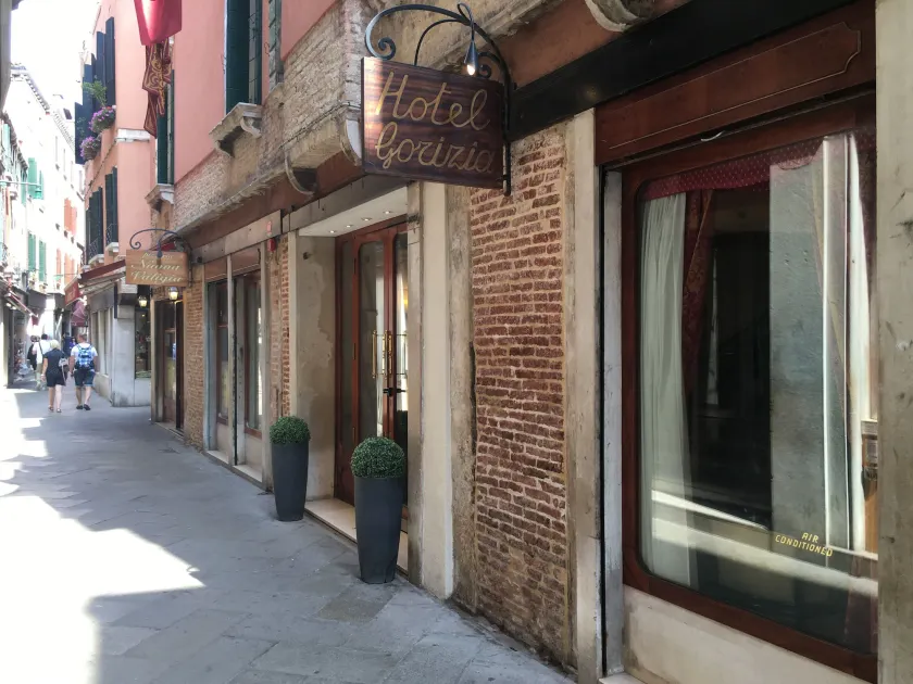 Hotel Gorizia a La Valigia - Image 1
