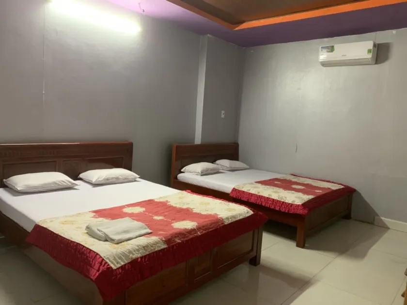 Gia Bao Hotel - Image 1