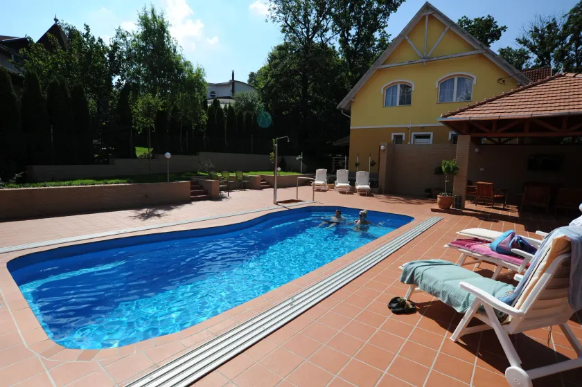 Tölgyfa Panzió - Image 1