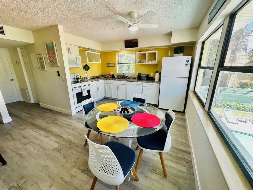 2BR Steps to Beach & Downtown w pool Unit 2 - Image 1