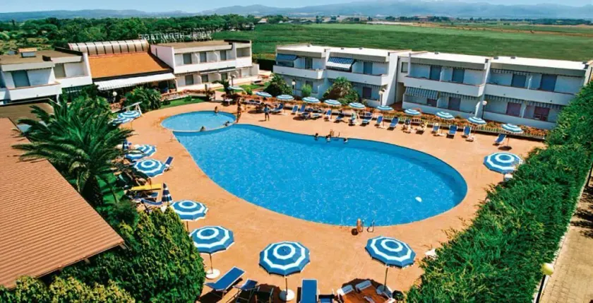 Hotel Riva Etrusca - Image 1