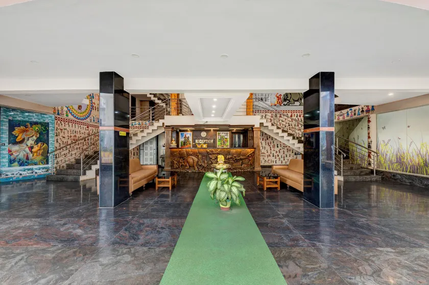 IROOMZ Eco - HOTEL BIG BOSS - Image 1