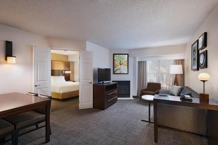 Residence Inn by Marriott Austin The Domain Area - Image 1