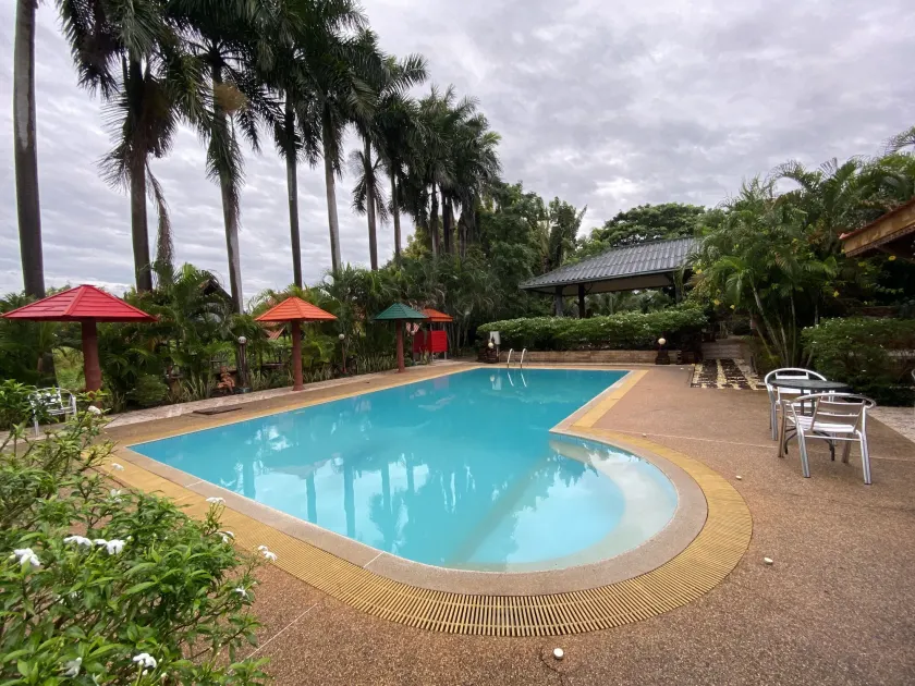 Himawari Restaurant & Cottage - Image 1