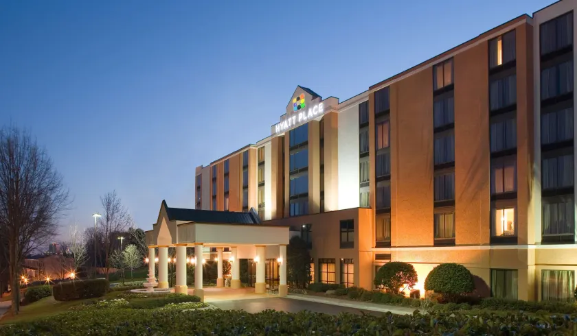 Hyatt Place Fort Worth / Cityview - Image 1