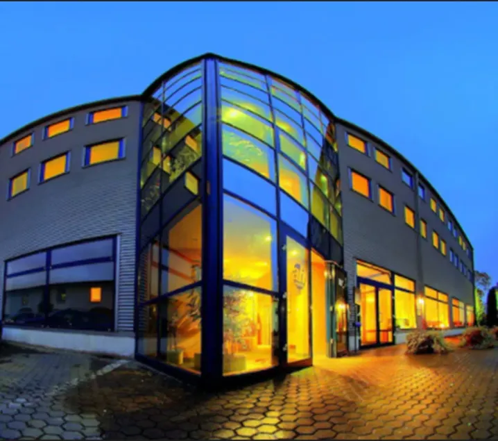 astral'Inn Leipzig Hotel & Restaurant - Image 1