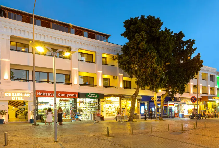 Cesurlar Hotel - Image 1
