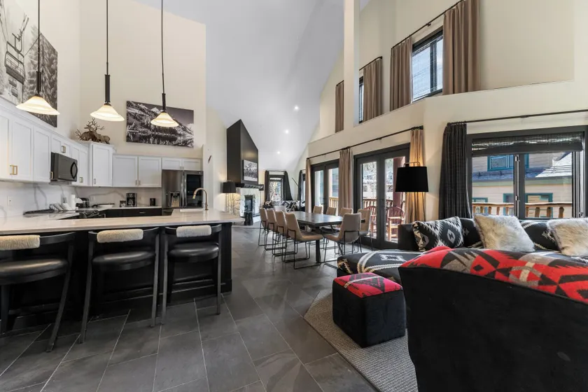 Arapahoe Lodge by Summit County Mountain Retreats - Image 1