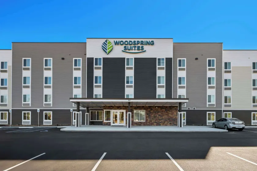 WoodSpring Suites Columbia - Irmo - Image 1