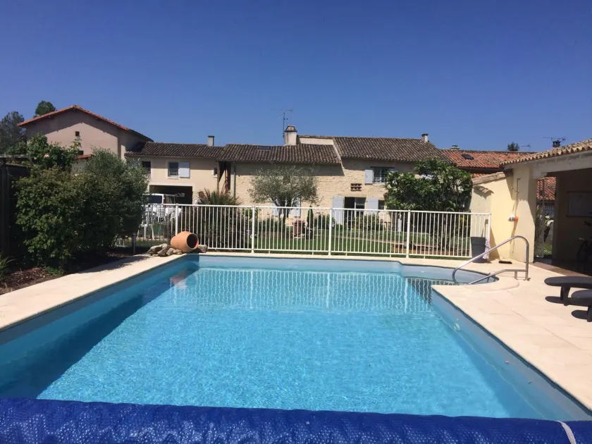 Les Chenets - Image 1