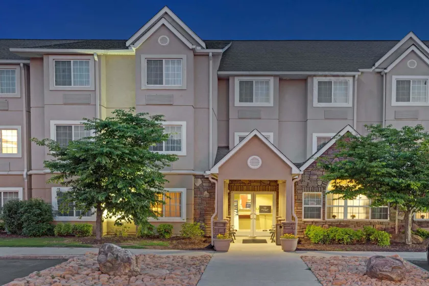 Microtel Inn & Suites by Wyndham Jasper - Image 1