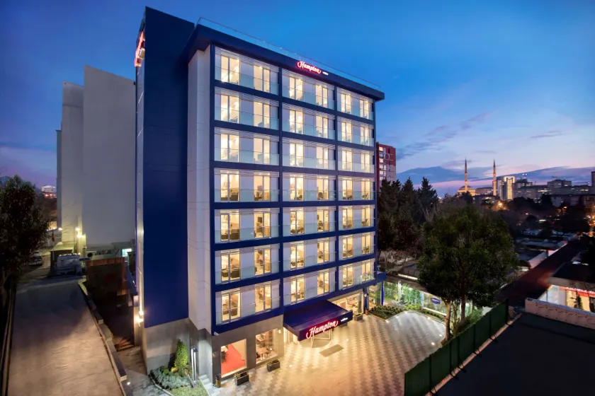 Hampton by Hilton Istanbul Atakoy - Image 1
