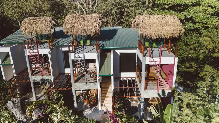Iluminar Beachfront Suites - Image 1