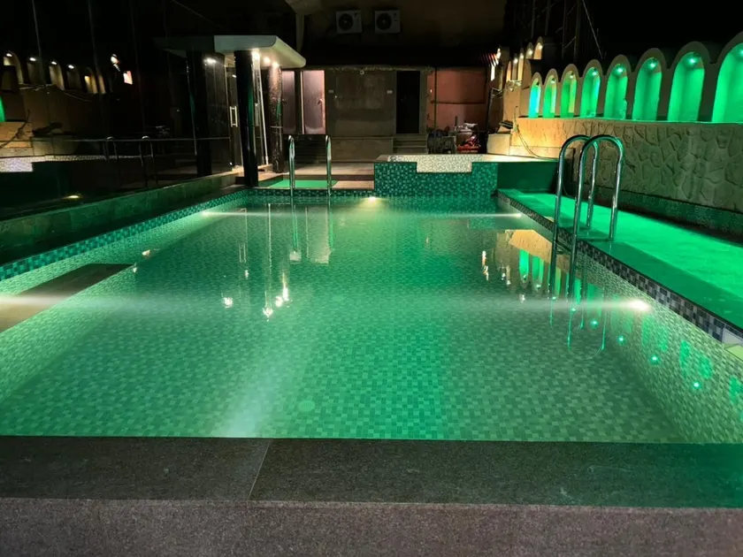 Hotel Royale Palace - Image 1
