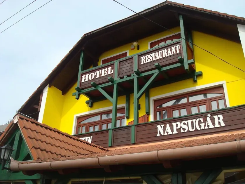 Hotel Napsugár - Image 1