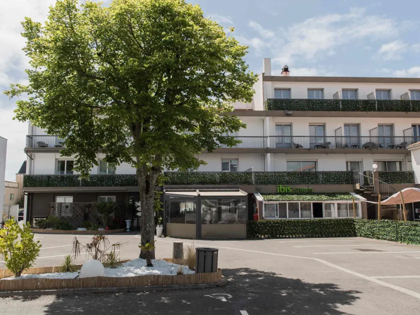 ibis Styles St Gilles Croix de Vie centre-ville - Image 1