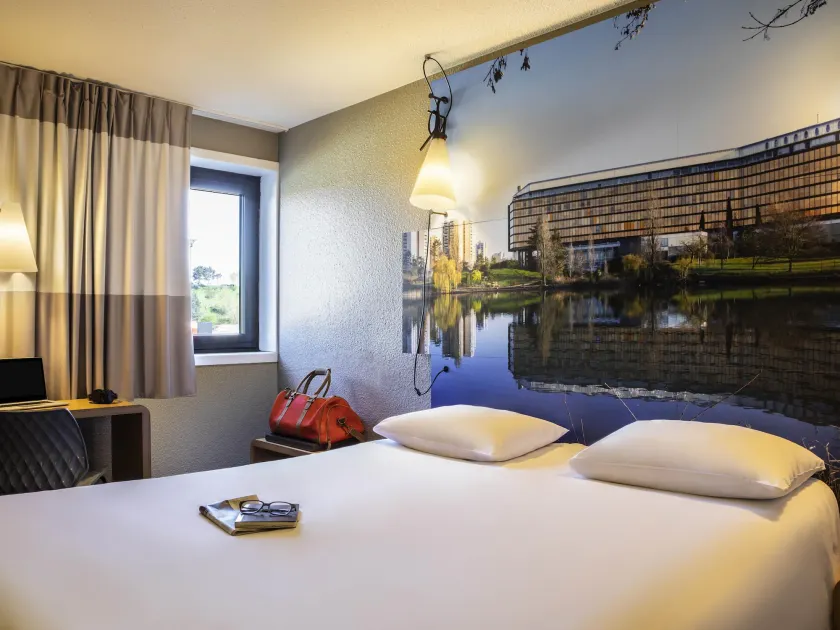 ibis Paris Creteil - Image 1