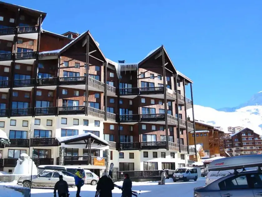 Duplex authentique 6 pers au cœur de Val Thorens avec balcon, local à ski, et box en option - Image 1