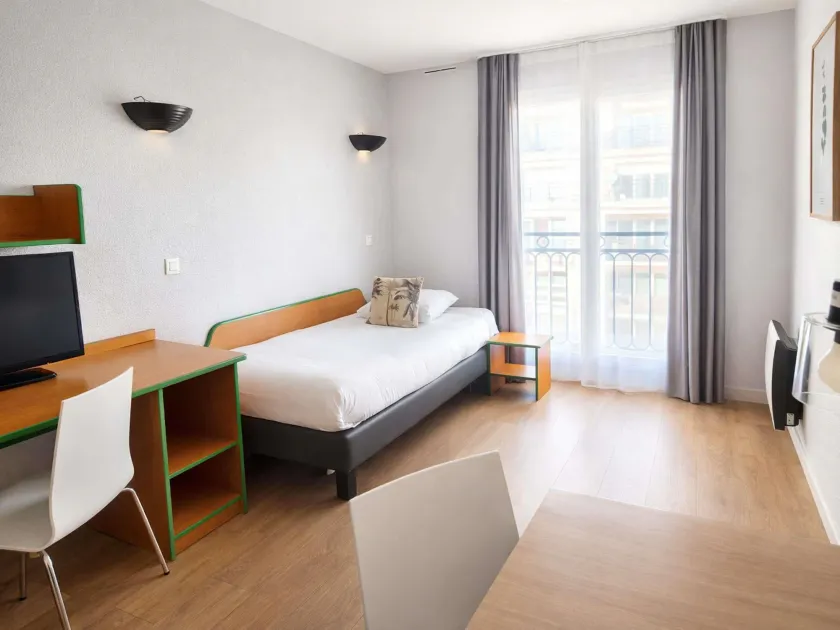 Aparthotel Adagio Access Paris Maisons-Alfort - Image 1
