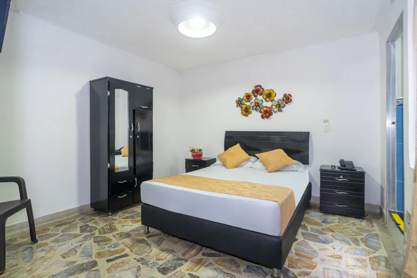 Hotel Barcelona Estadio - Image 1