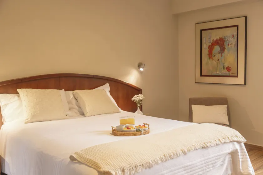 Hotel Park Suites - Image 1