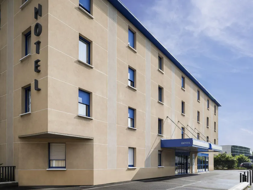 Comfort Hotel Bobigny Paris Est - Image 1
