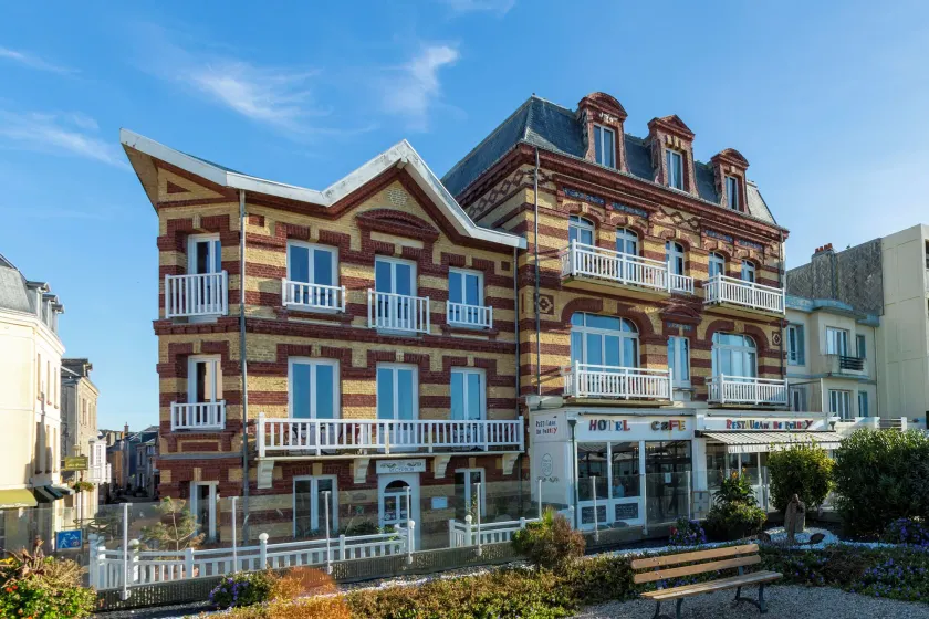 Hôtel Le Corsaire Etretat - Image 1