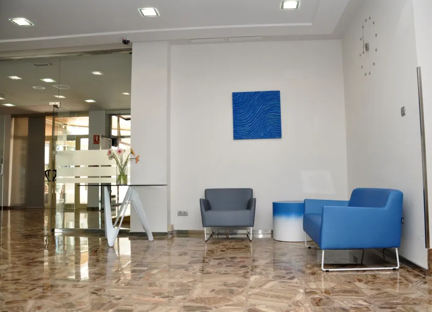 Hotel Castilla Alicante - Coin salon dans le hall