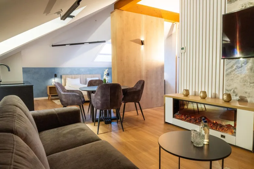 Boutique Hotel OchSen Self-Check-In - Image 1