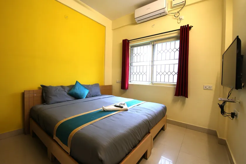 Hazel Inn Manyata - Image 1