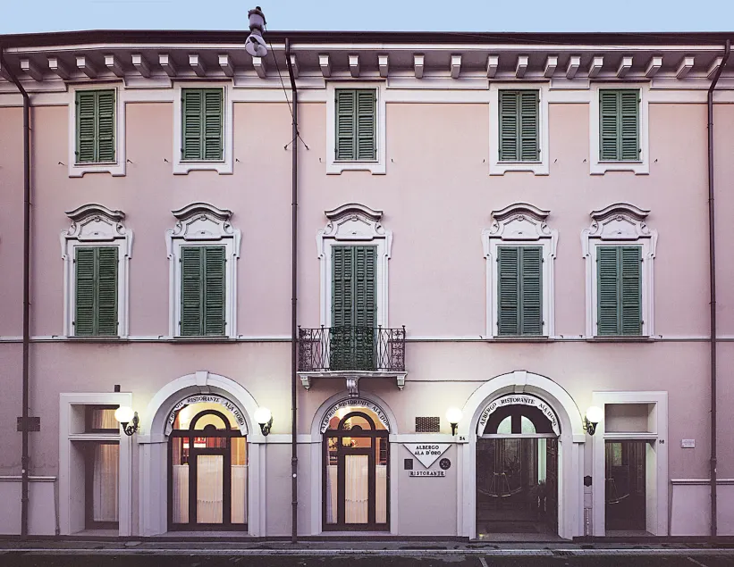 Hotel Ristorante Ala d'Oro - Image 1