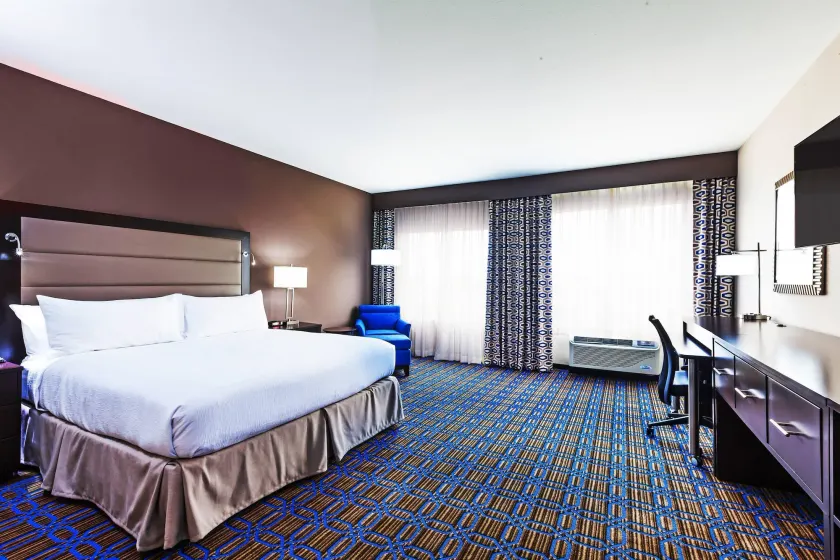 Clarion Hotel The Colony - Plano West - Image 1