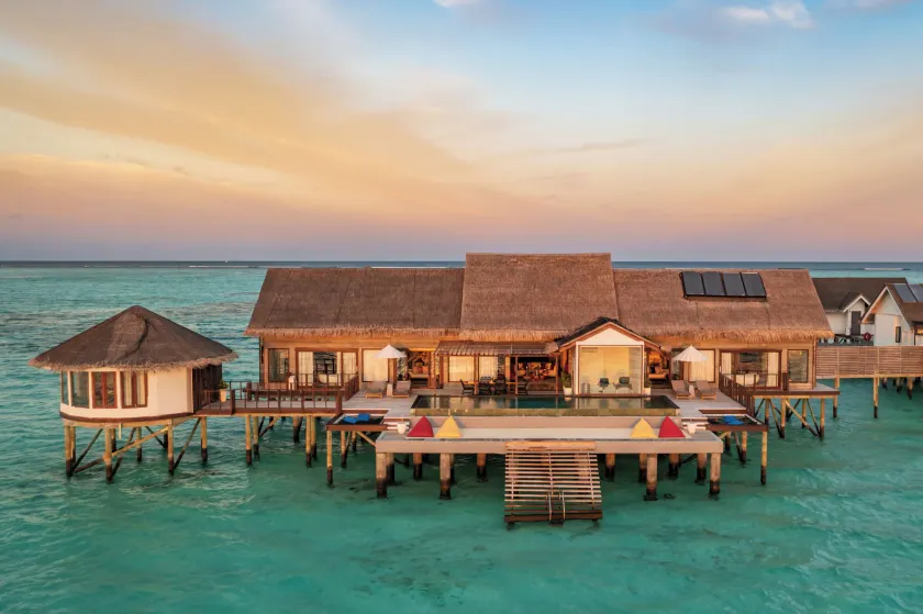 OZEN LIFE MAADHOO - Luxury All Inclusive with Free Transfers - Image 1